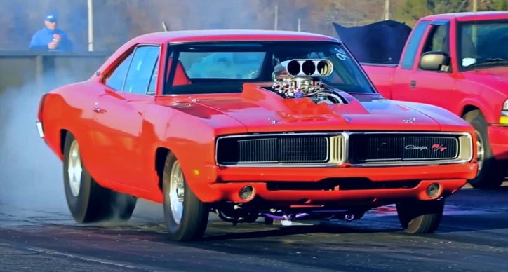 1969 dodge charger r/t drag racing