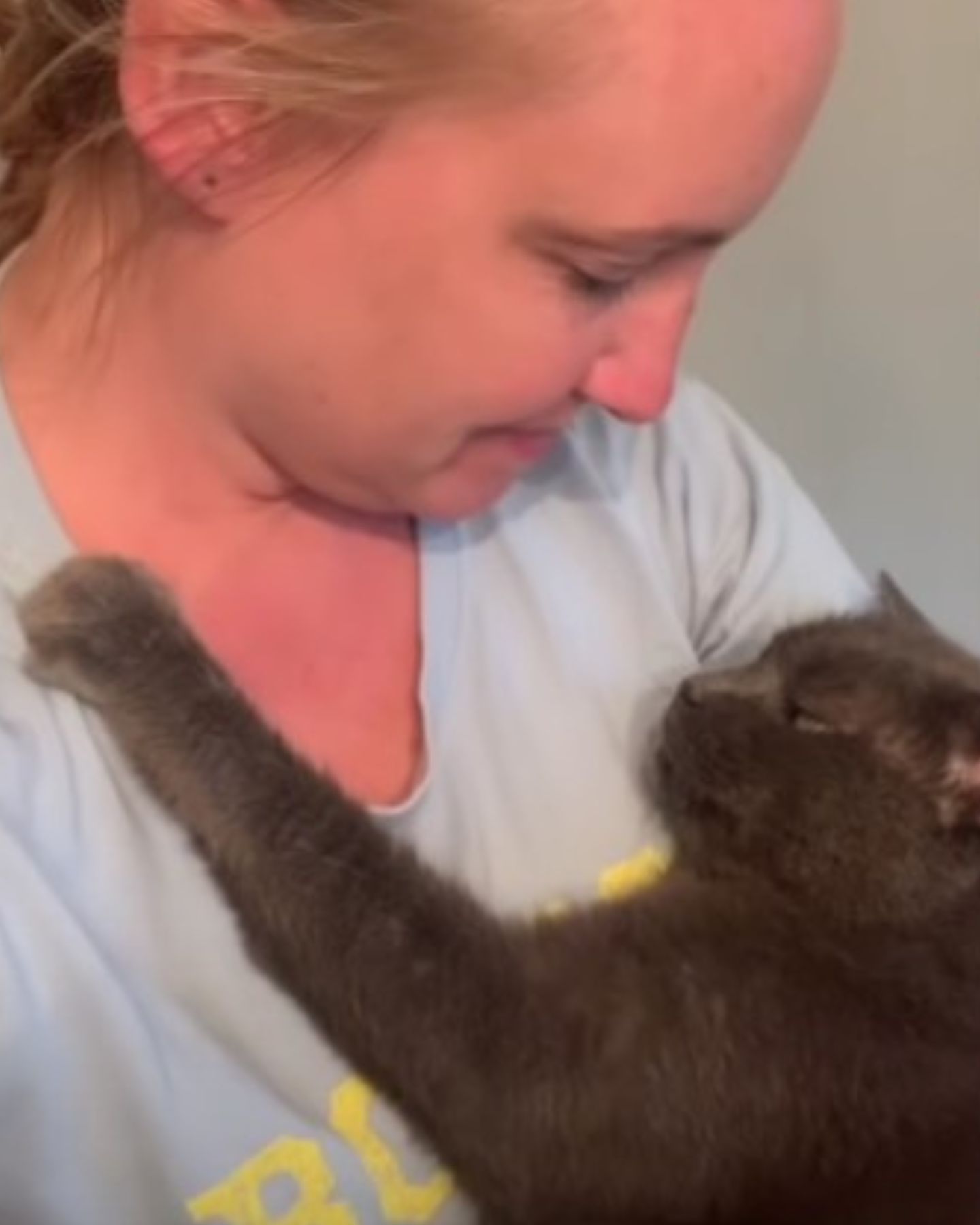 blonde woman and leukemia cat